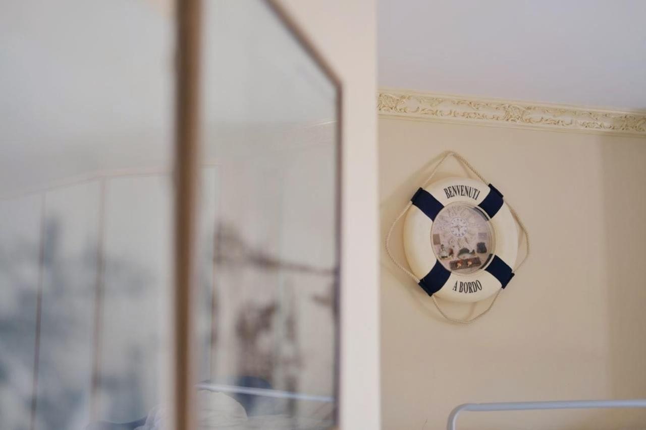 לינה וארוחת בוקר ליקאטה Casa Felice מראה חיצוני תמונה